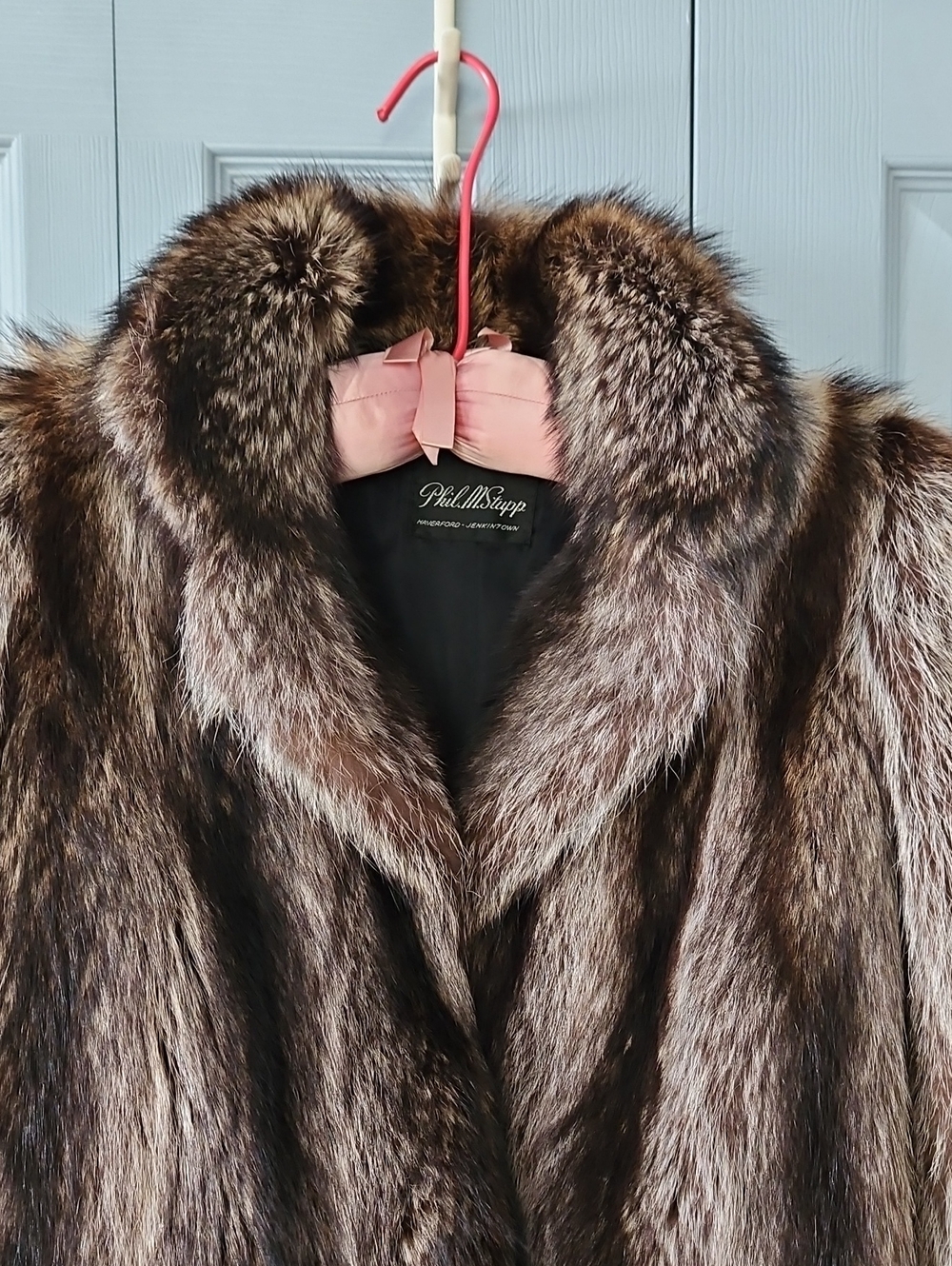 Vintage 1970s Genuine Raccoon Brown & Grey Fur Jacket - Picture 3 of 16
